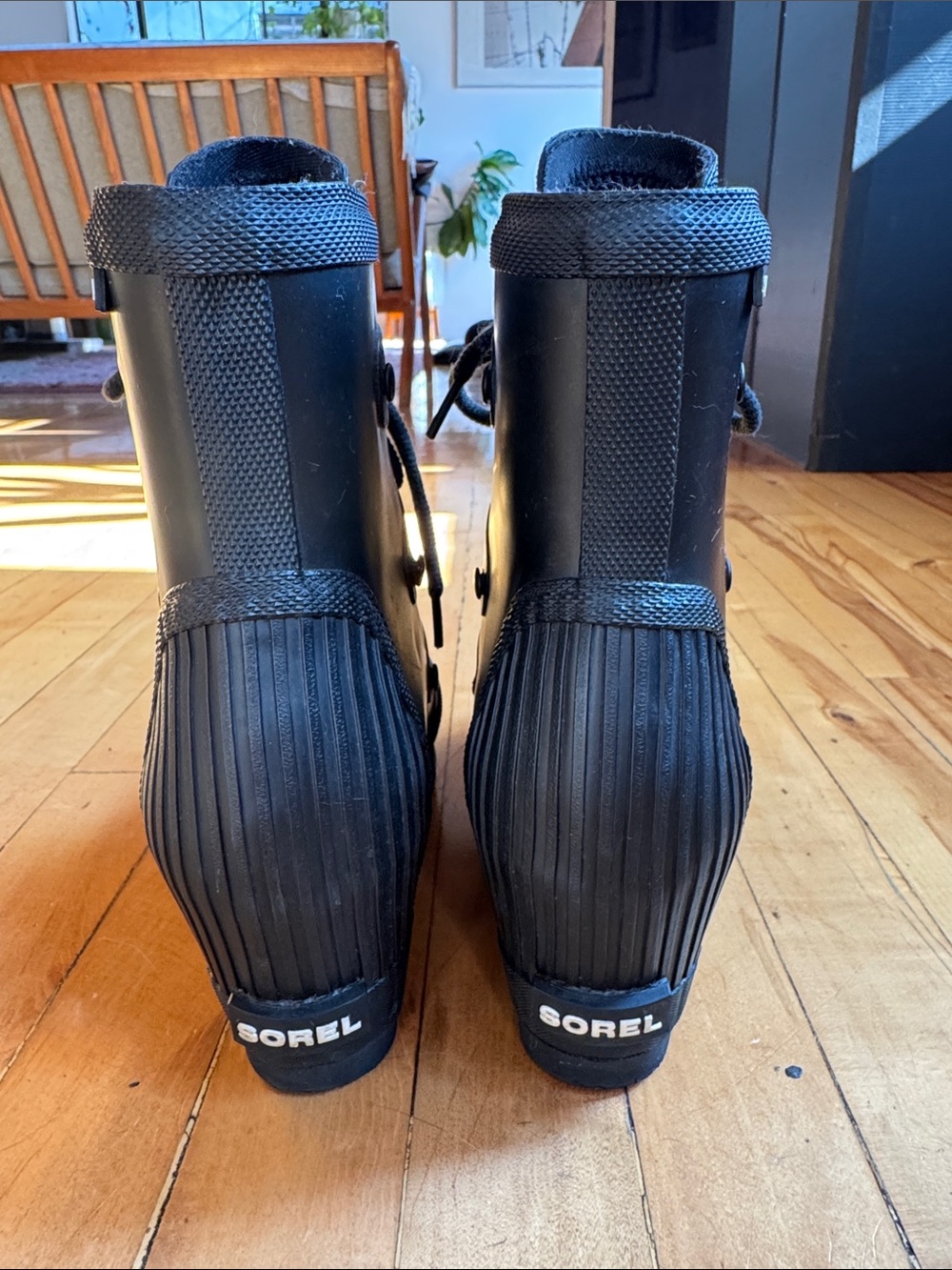 Sorel Black Lace-Up Rain Boots Like New - Picture 5 of 5